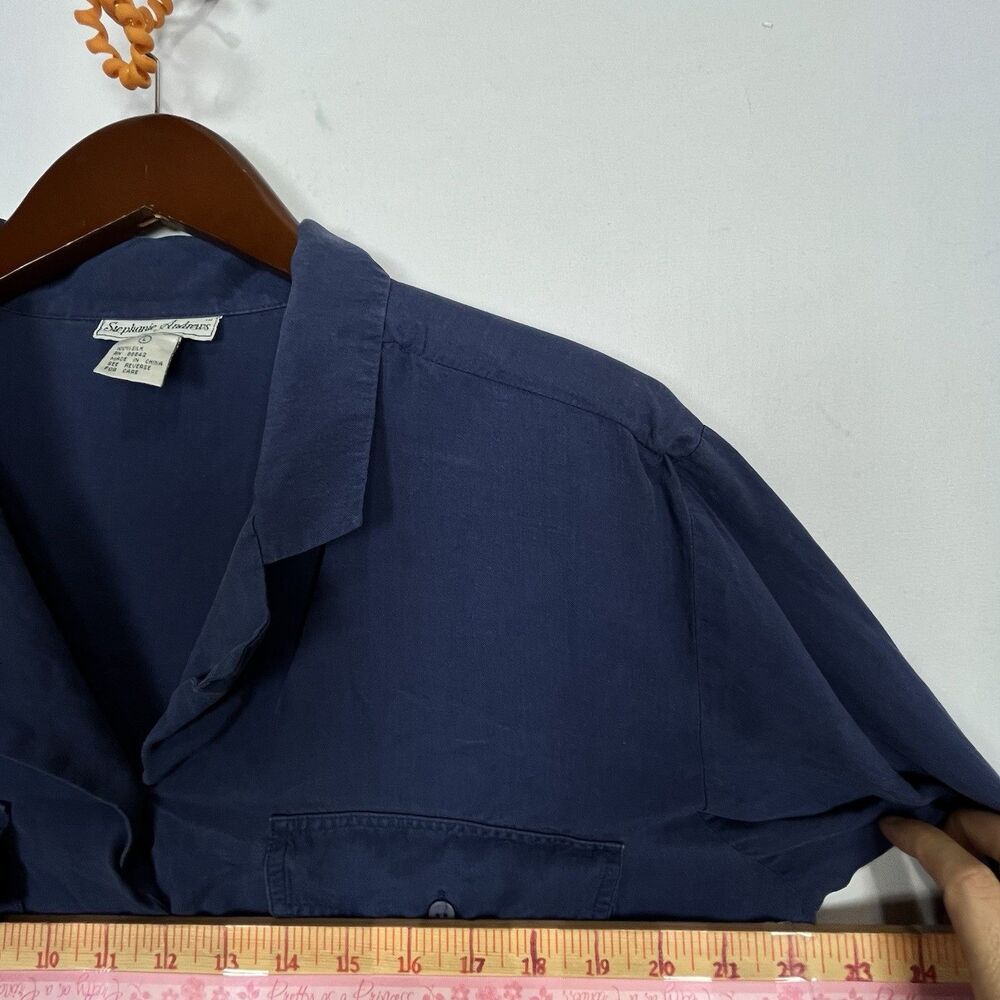 100% Silk Crepe Blouse Blue Button Front Women Size L Matte Lightweight - Picture 10 of 12